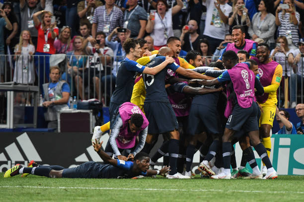 变性变得愈 变性变得愈