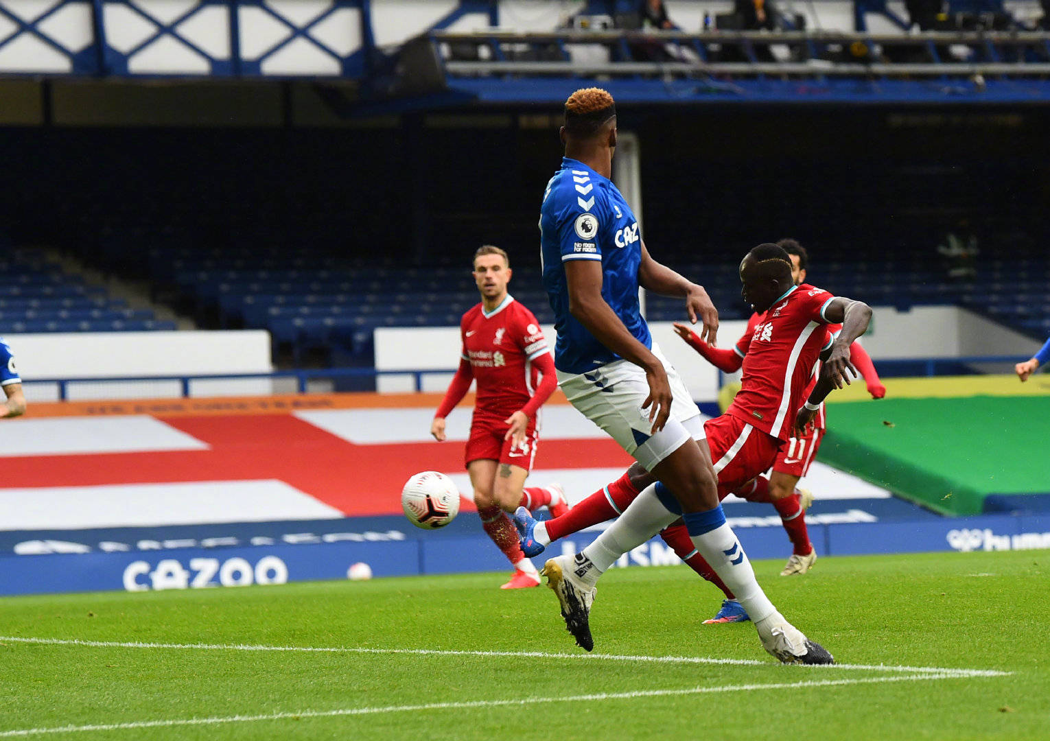 一些年轻球 一些年轻球