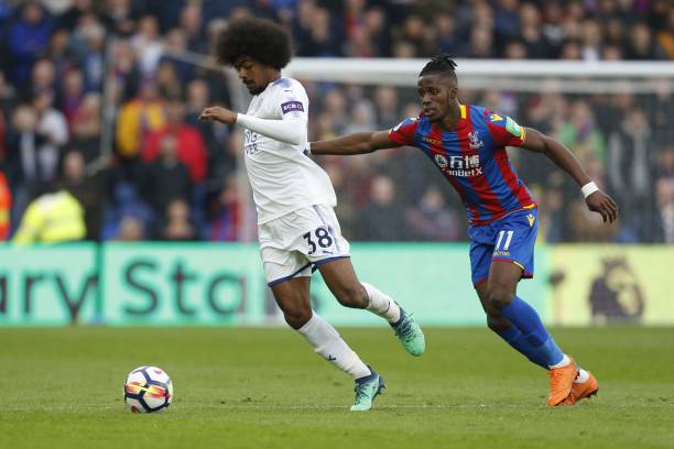 丁內利崛起 丁內利崛起