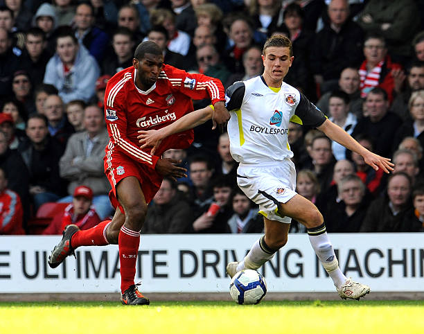 鹰的比赛 鹰的比赛